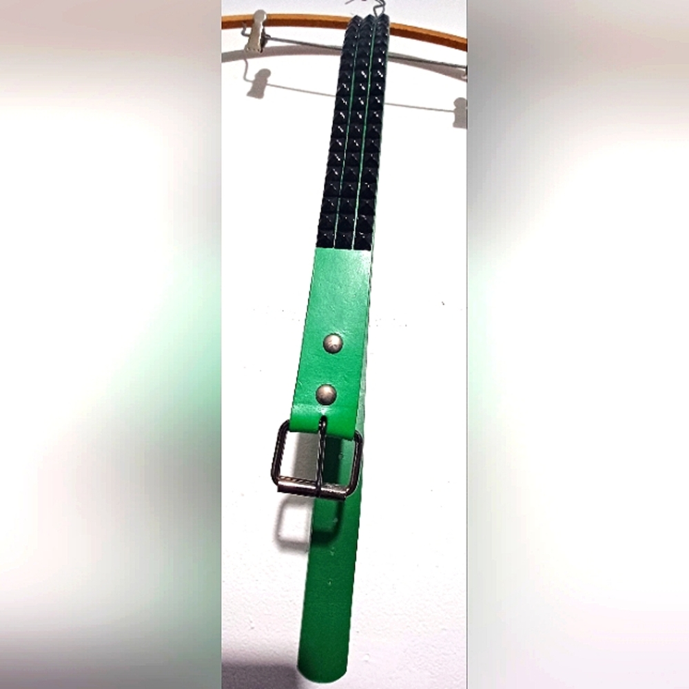 Vintage Hot Topic Punk Rocker Black Studded Green Leather Belt - 38 Inch 40' Max